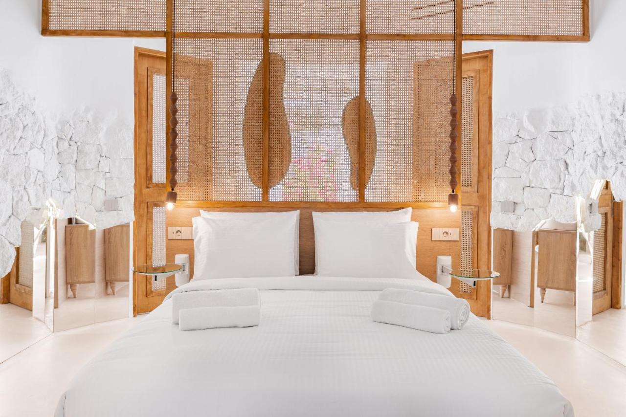 Faos Exclusive Suites Ornos  Exterior photo