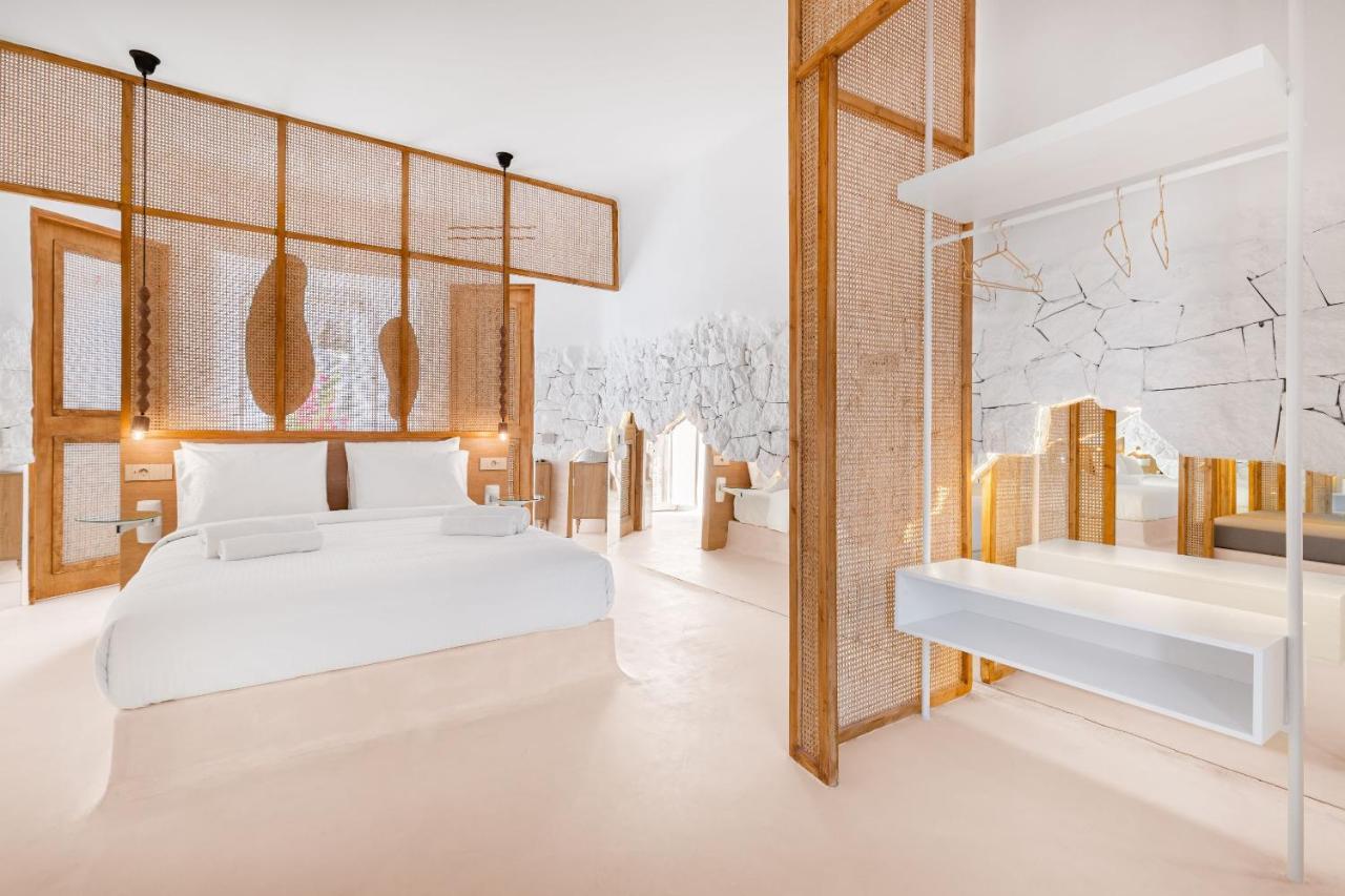 Faos Exclusive Suites Ornos  Exterior photo