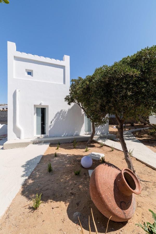 Faos Exclusive Suites Ornos  Exterior photo