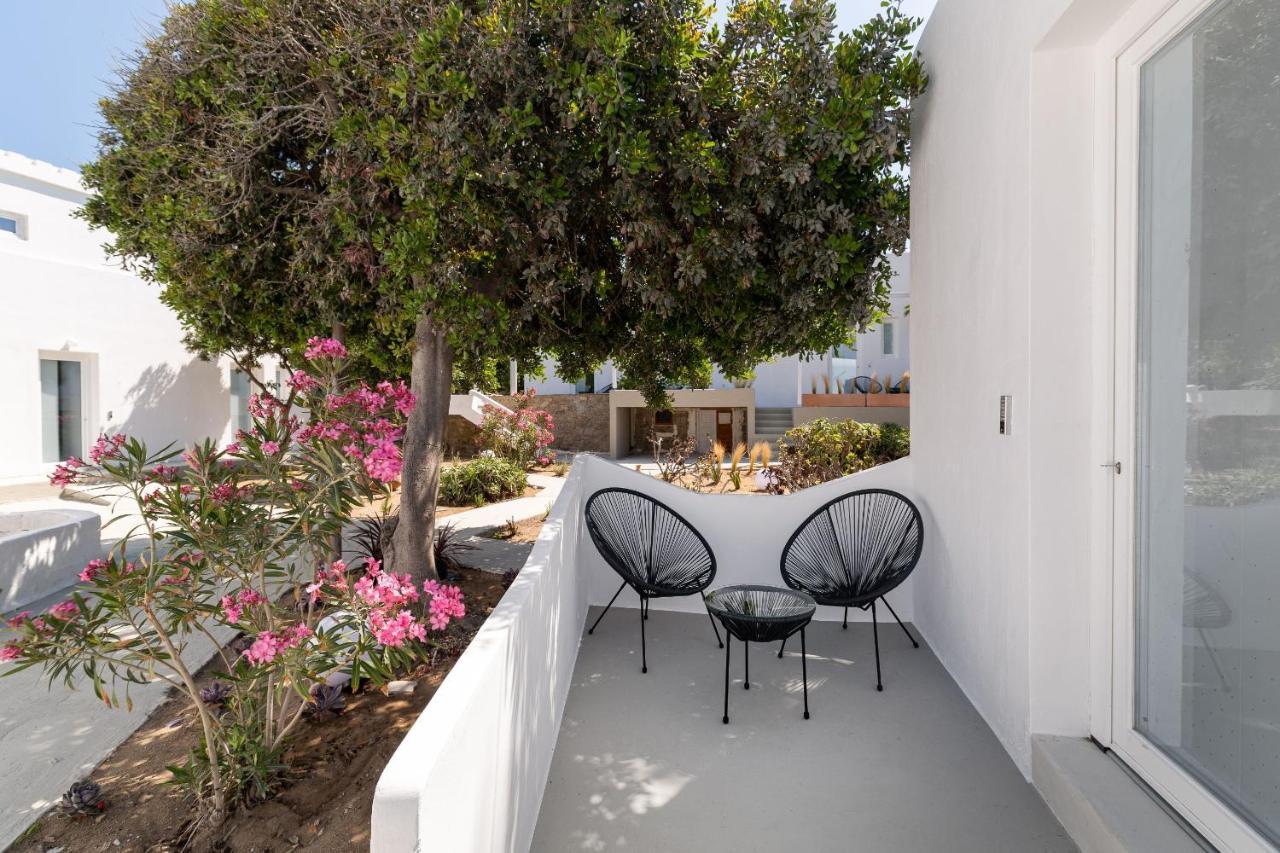 Faos Exclusive Suites Ornos  Exterior photo
